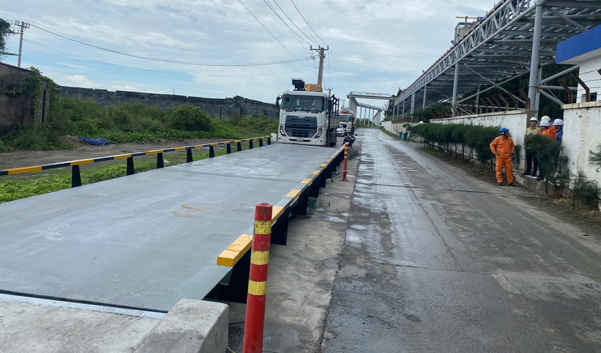trạm cân ô tô 80 tấn nổi tại Vĩnh Long