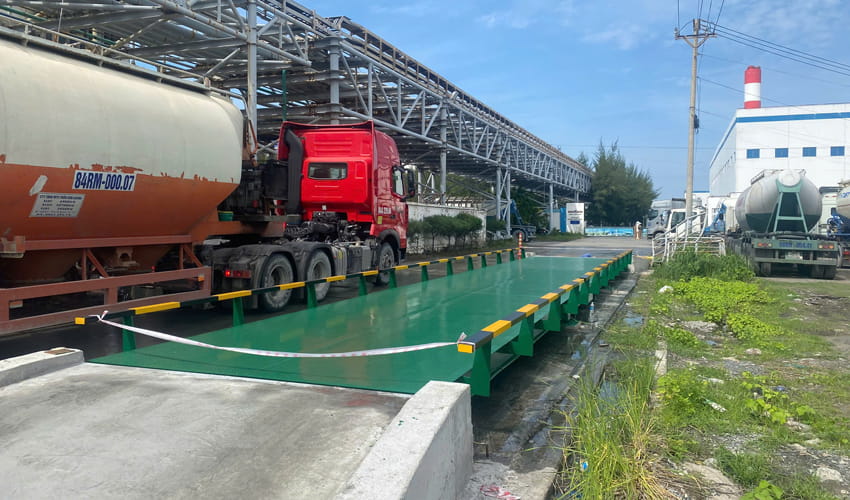 trạm cân ô tô 80 tấn nổi tại Vĩnh Long